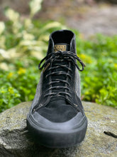 Load image into Gallery viewer, Black and Tan